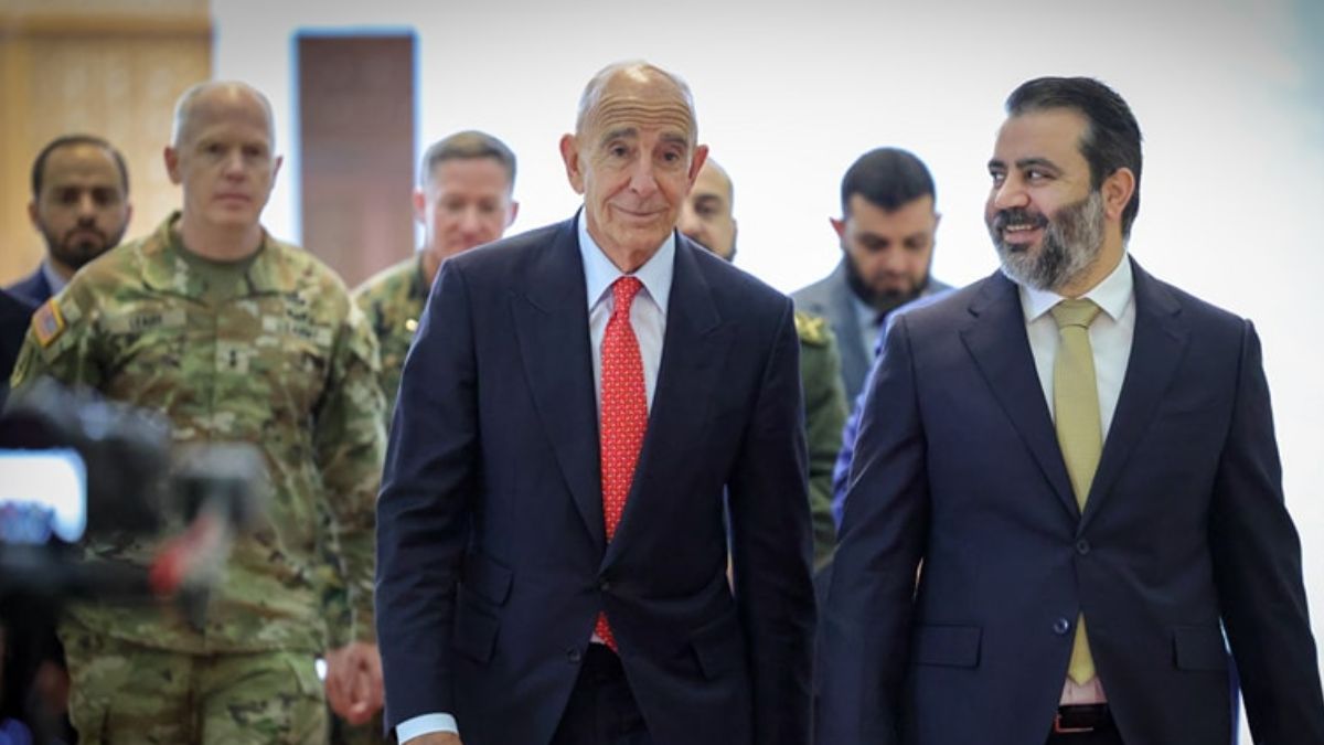وزير الخارجية السوري أسعد الشيباني يلتقي المبعوث الأمريكي إلى سوريا توماس براك في دمشق - 29 أيار 2025 (الخارجية السورية/فيسبوك) وزير الخارجية السوري أسعد الشيباني يلتقي المبعوث الأمريكي إلى سوريا توماس براك في دمشق - 29 أيار 2025 (الخارجية السورية/فيسبوك)