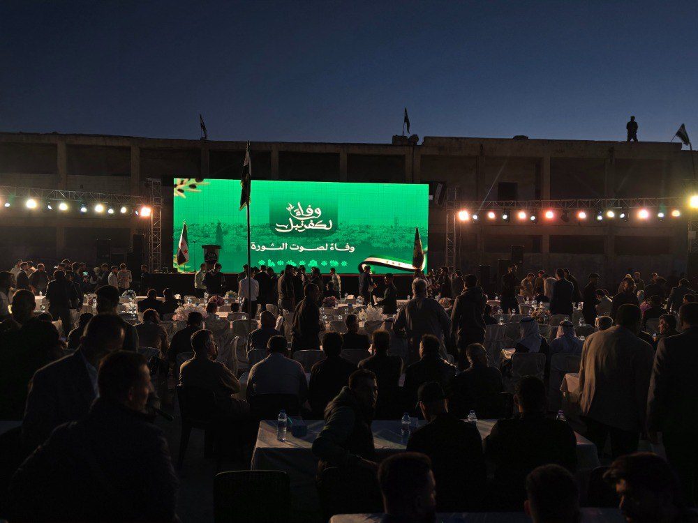 حملة “الوفاء لكفرنبل” تتجاوز 3 ملايين دولار خلال يومها الأول