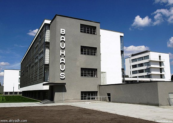 متحف ألماني يعرض أفكارا عصرية لمدرسة "باوهاوس" المعمارية