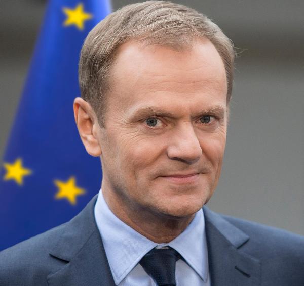 رئيس الوزراء البولندي دونالد توسك- اكي