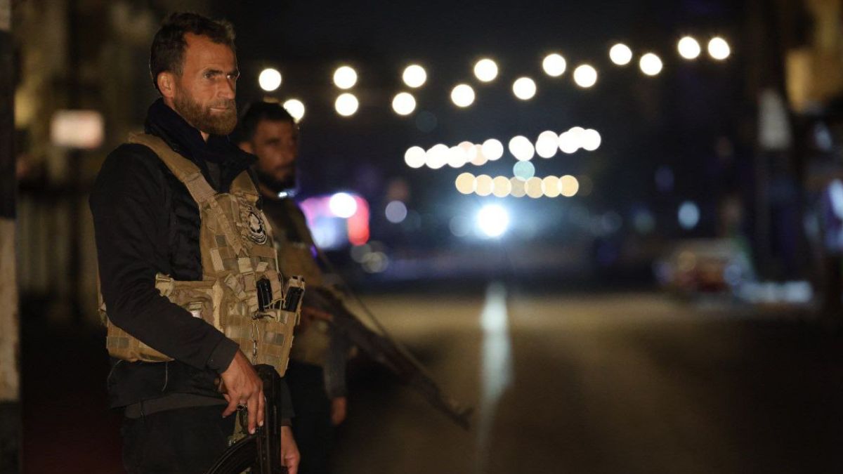 انتشار أمني مكثف في مداخل ومحارج محافظة حمص عقب توترات في قرية زيدل 23 من تشرين الثاني 2025 (محافظة حمص /فيسبوك)