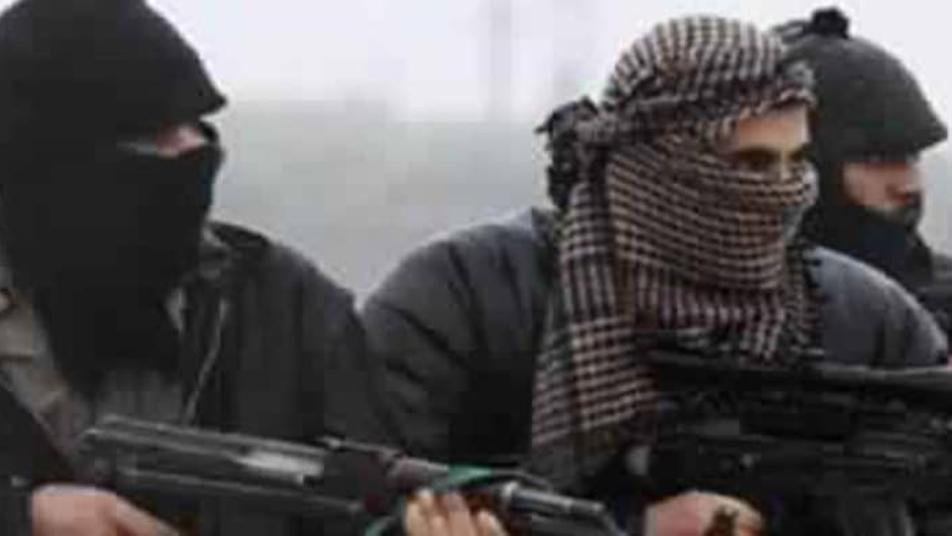 ملثمون في مناطق قسد - فيسبوك