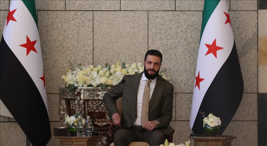 الرئيس السوري قال خلال لقائه أعيان محافظة دمشق إن "المسؤولية المشتركة تقع على عاتق الجميع لمواصلة مسيرة البناء والإعمار"