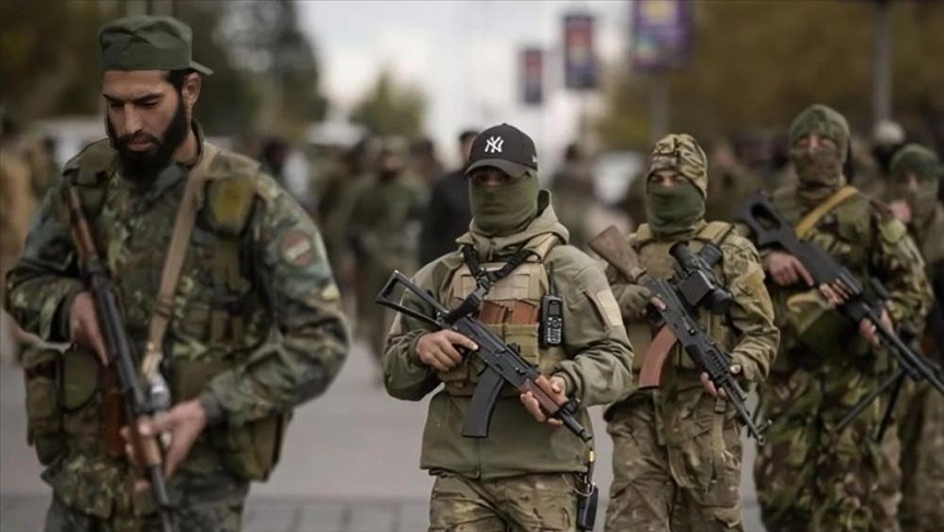 هيئة عمليات الجيش أعلنت فتح معبرين "إنسانيين آمنين" لإجلاء المدنيين - الاناضول..