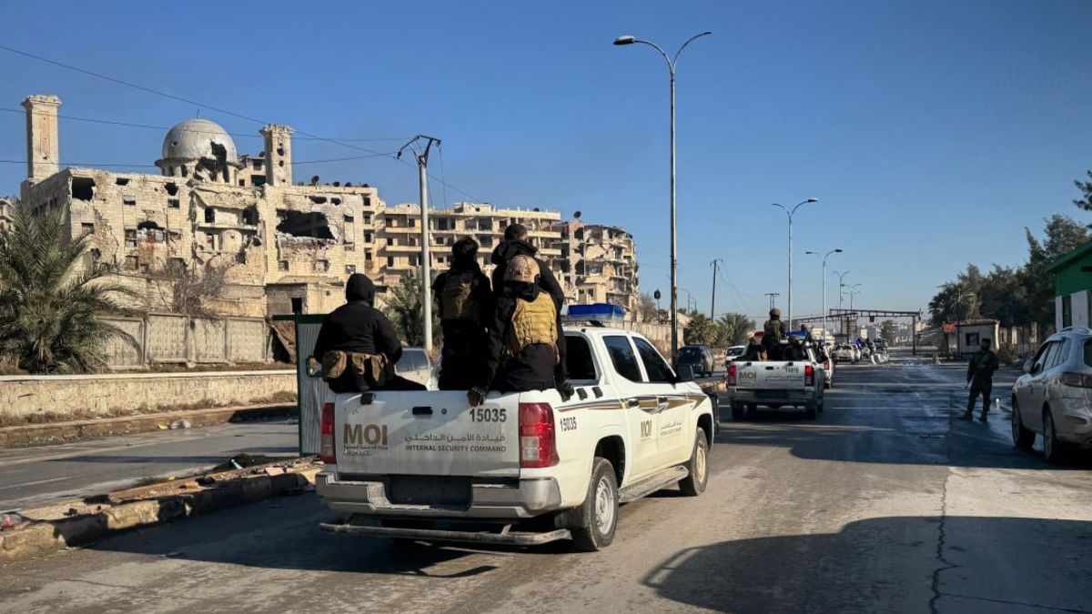 قوات الأمن السوري تدخل حي الشيخ مقصود - 10 كانون الثاني 2026(سانا