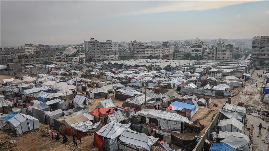 رئاسة الوزراء قالت إن الإعلان "يخالف المواقف والسياسات التي تعتمدها الحكومة فيما يتعلق بمستقبل القطاع"