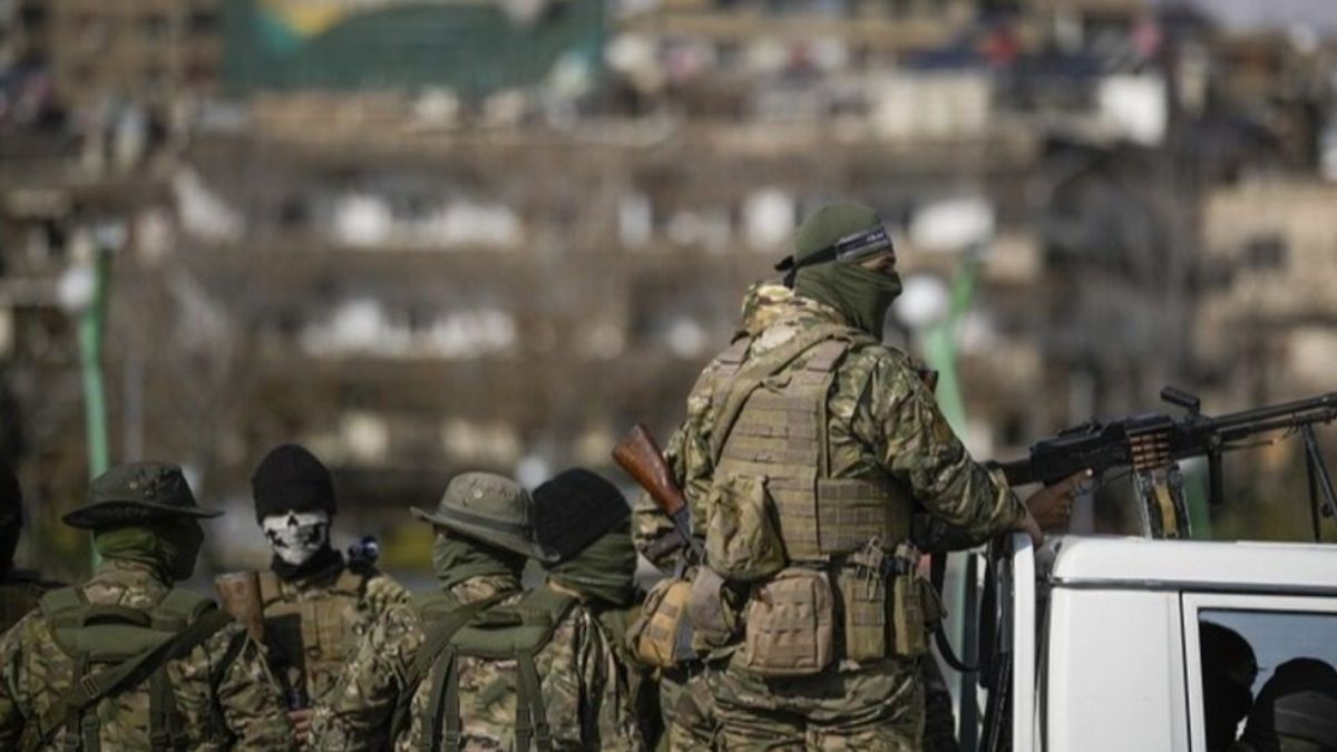 تعزيزات عسكرية للجيش السوري في شرق البلاد - 25 كانون الثاني 2026(الإخبارية السورية)