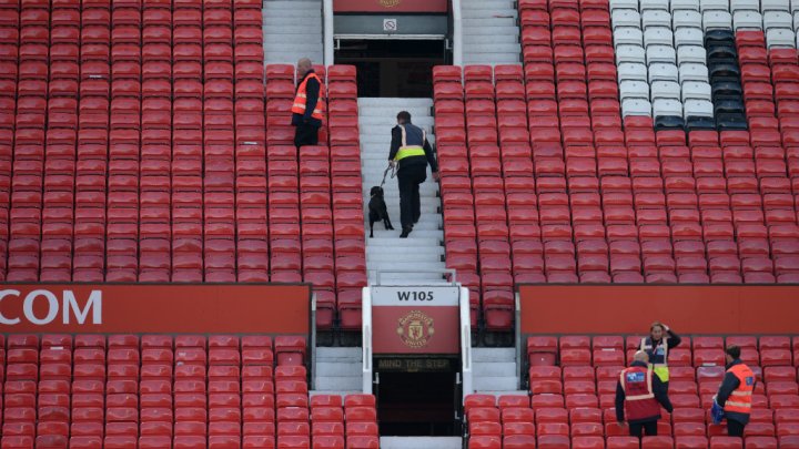  الشرطة البريطانية تفجر الطرد المشبوه في ستاد مانشستر 