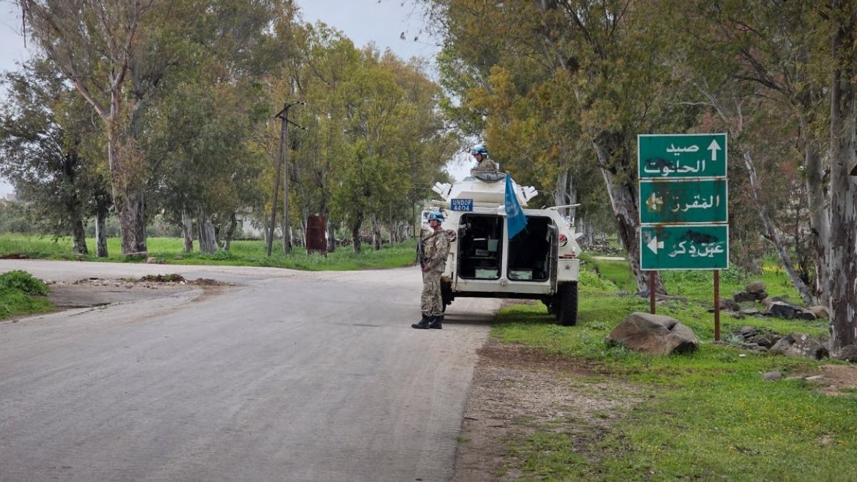 انتشار عناصر من (أندوف) قرب قرى صيدا الجولان جنوبي القنيطرة - 9 نيسان 2026 (سانا)