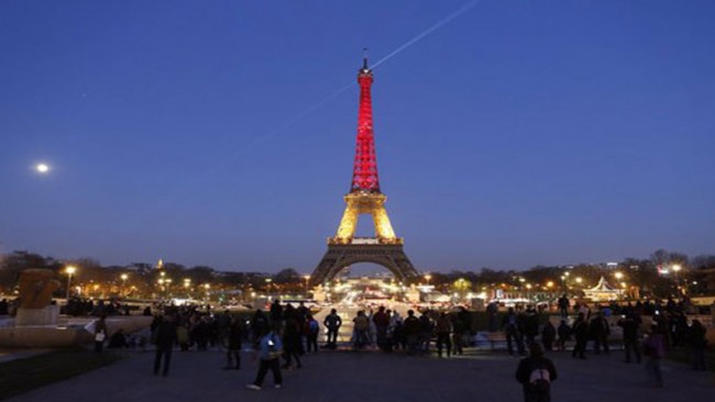 ألف شخص بحفل برج إيفل عشية افتتاح كأس الأمم الأوروبية