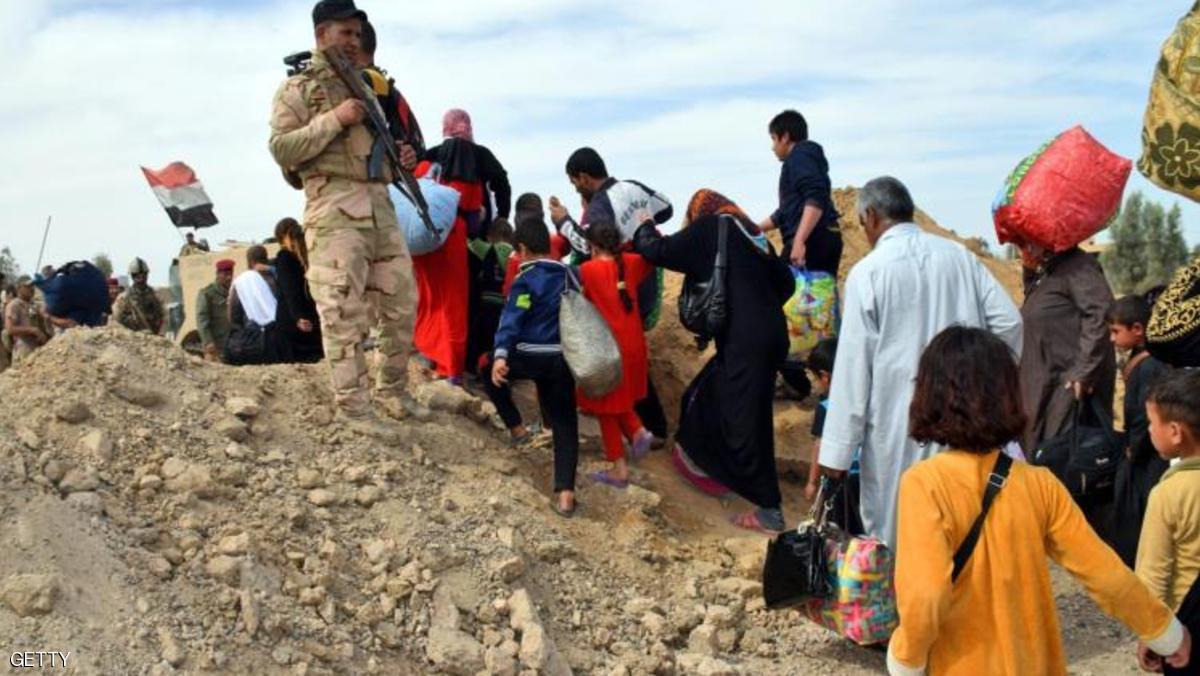 قائممقام الفلوجة: آلاف الأسر نزحت من المدينة هربا من العمليات العسكرية