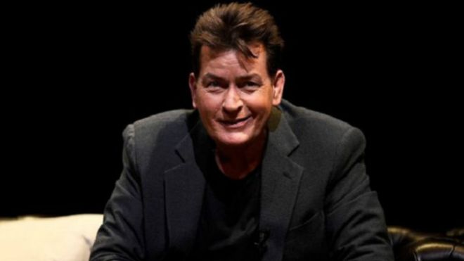 تشارلي شين: لم أنقل عدوى الأيدز لأي شخص