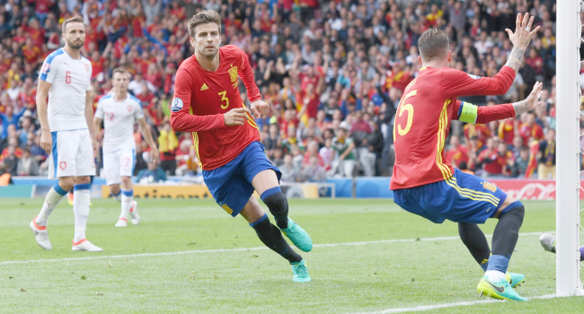 أسبانيا تواجه إيطاليا وكرواتيا تتربص بالبرتغال في أقوى المواجهات