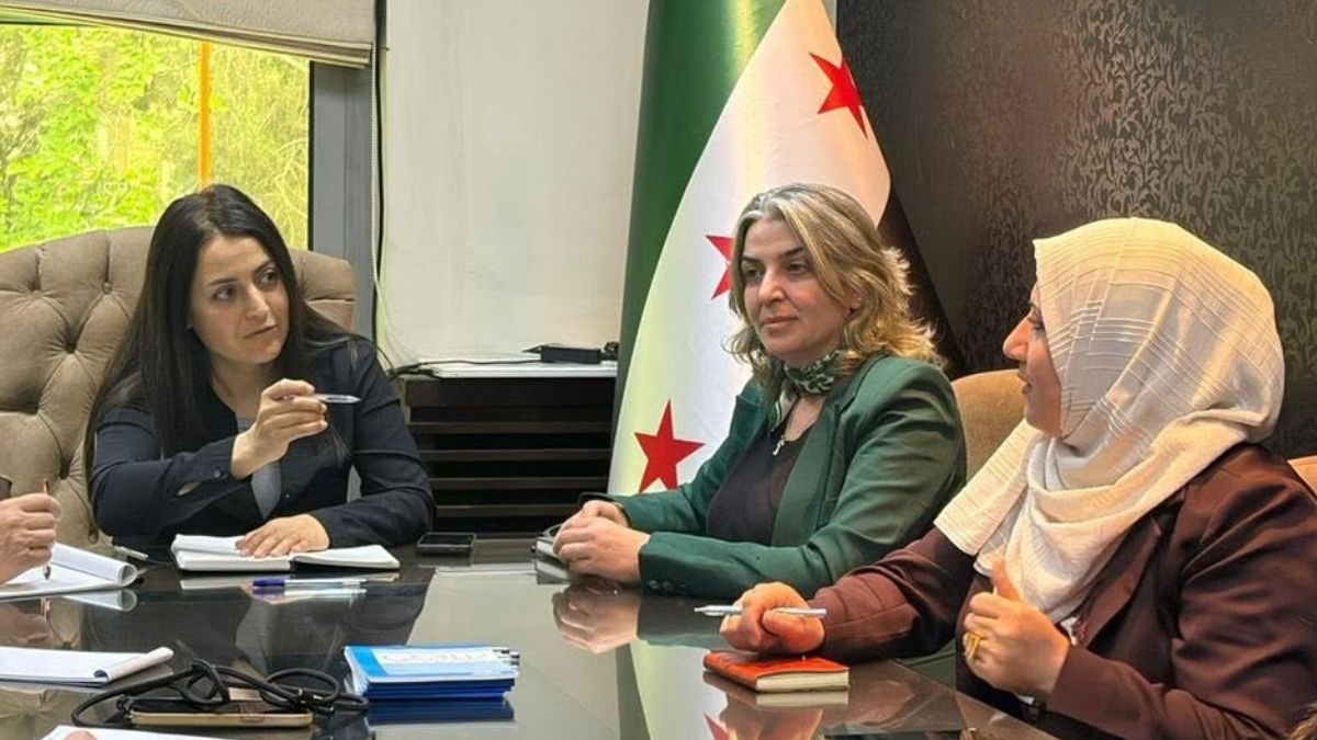 اجتماع لهيئة الأسرة والسكان مع هيئة المرأة لبحث آليات الاندماج – 20 أيار 2026 (روناهي)