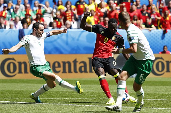 بلجيكا تنهي المغامرة المجرية برباعية لتواجه ويلز في دور الثمانية  