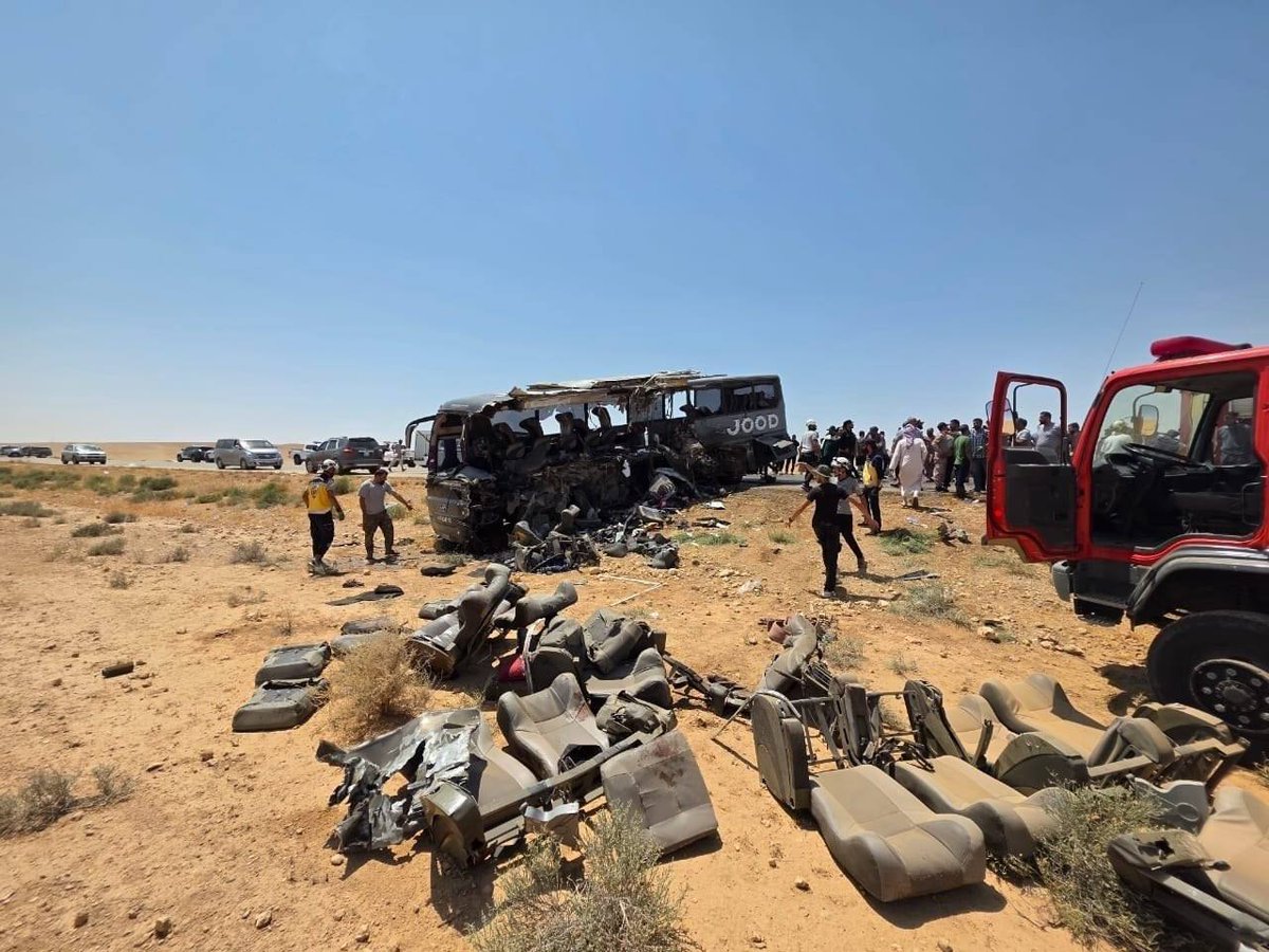 حادث طريق تدمر - دير الزور -منصة اكس