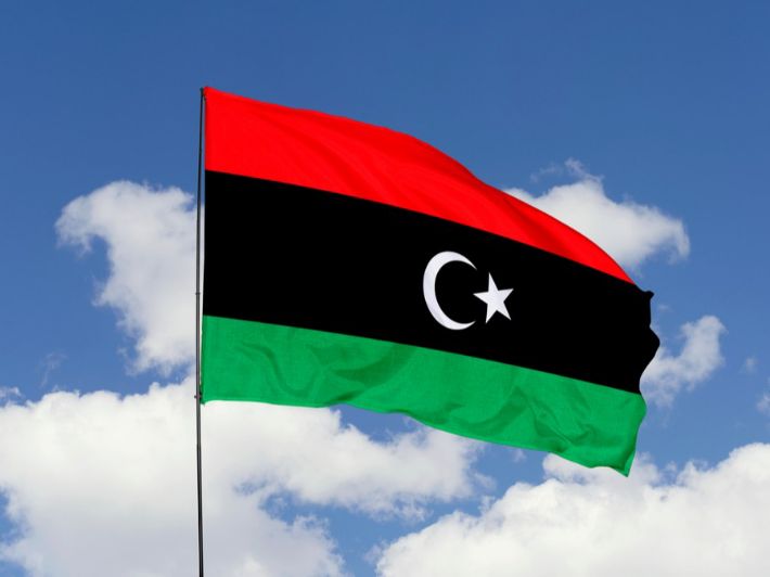 حكومة الوحدة الوطنية الليبية قالت إن الخلية تورطت في هجمات بمسيّرات انتحارية استهدفت خزانات النفط في طرابلس والزاوية، إلى جانب محطة كهرباء في الزاوية