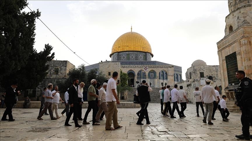 رافقت الاقتحامات طقوس وصلوات توراتية علنية وجماعية، وفق محافظة القدس- ايه ايه