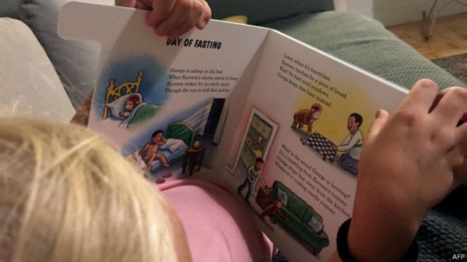 شخصية القرد "جورج الفضولي" تحتفل بشهر رمضان في كتاب جديد