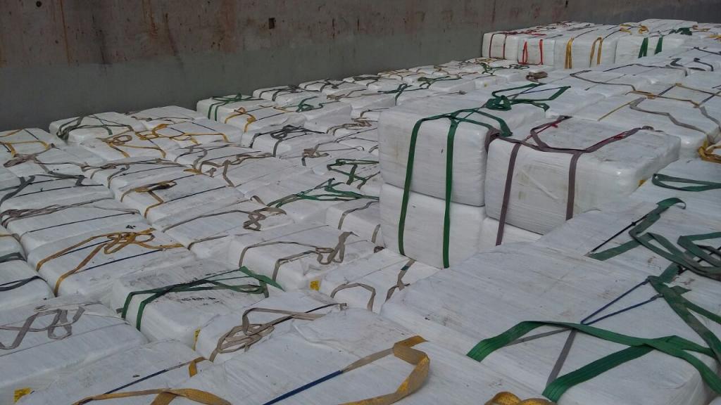 ناشطون مغاربة: "بلدنا ليس مزبلة للنفايات السامة الإيطالية"