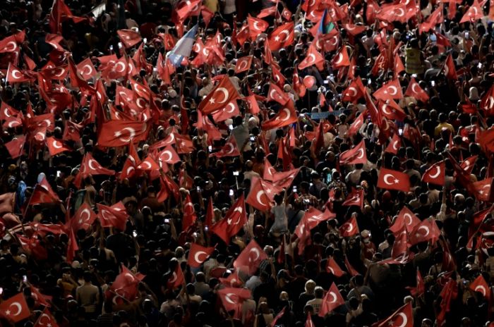 مسيرة لأنصار أردوغان في كولونيا تسبب صداعا للشرطة الالمانية