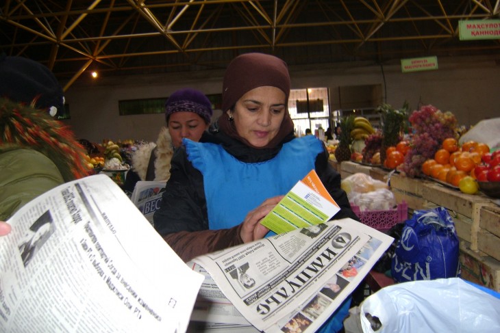 طاجيكستان: غرامة على الصحفيين الذين يستخدمون كلمات صعبة