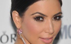 كيم كارداشيان تعود إلى نيويورك بعد تعرضها لسطو مسلح في باريس