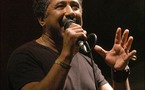 الشاب خالد يعلن استعداده لحمل السلاح للقتال في غزة