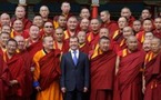 ميدفيدف يزور معبدا بوذيا في روسيا في زيارة تعتبر الاولى لرئيس روسي منذ 16 عاما