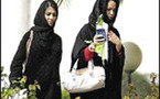 النساء أقل اربع مرات من عدد الرجال في قطر