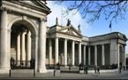 برلمان أيرلندا يناقش اليوم إنشاء بنك للديون المتعثرة
