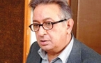 نور الشريف يطالب صحيفة "البلاغ الجديد"التي اتهمته بالشذود الجنسي بتعويض 10ملايين جنيه