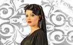 شابة أماراتية تدخل لمسات زاهية على العباءة الخليجية وتعتبر جدة عاصمة الموضة للعباءات