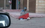 بنغلادش تحارب التسول بإنشاء مناطق خاصة  بالمتسولين ونجوم التلفزيون يساعدون في دراسة الدوافع التسولية 