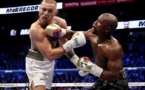 فوز الملاكم مايويذر على ماكجريجور بالضربة لقاضية الفنية