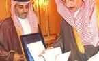 أمير جازان يؤكد استنفار الأجهزة الأمنية وتواصل حشد القوات السعودية على الحدود مع اليمن
