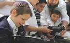 أدب حلال.....يهود متشددون ينتجون قصصا لأطفالهم  تستوحي التوراة ومغامرات الحاخامات