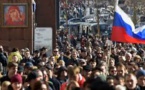 مسيرات للمعارضة في أنحاء روسيا في يوم ميلاد بوتين
