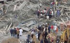 مقتل 40 باكستانيا وجرح العشرات في تفجير انتحاري خلال مباراة لكرة الطائرة