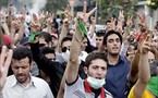 ممنوع على الايرانيين الاتصال بمؤسسات غربية ووسائل اعلام يعتبرها النظام  معادية للثورة