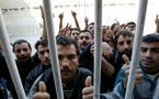 صعق بالكهرباء واغتصاب وضرب بالسياط .. صور من التعذيب الوحشي للمعتقلين في سجن سري ببغداد