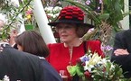 إجلاء العائلة الملكية ملكة الهولندية و إصابة 30 شخصا  نتيجة حالة من الهلع في احتفال بأمستردام