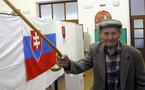 حزب صغير في الإئتلاف الحاكم السلوفاكي يستخدم لوحات عنصرية قبل الإنتخابات