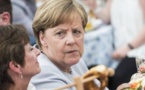 انتقاد لموقف ميركل إزاء ضربة عسكرية محتملة في سورية