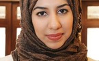 نساء يمارسن التمييز ... العمانية تكسر نظرية الجندي المجهول وتدعو إلى خلع العباءة السوداء