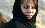 ناشطات سعوديات يعربن عن غضبهن لتحريم عمل النساء على صناديق القبض في المتاجر