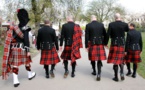 التنورة الأسكتلندية : مثيرة جنسيا وعملية أم عفا عليها الزمن؟