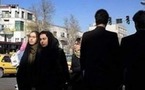 الحكم قصاصاً بحرق عيني رجل في إيران لأنه أفقد زوج عشيقته البصر