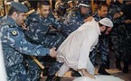  أستاذ جامعي  كويتي متهم بسب الذات الأميرية في "ديوانية الحريش" يسلم نفسه لأمن الدولة