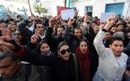 مليونين ونصف طالب تونسي في إجازة مفتوحة بعد إغلاق المدارس والجامعات بسبب الاحتجاجات